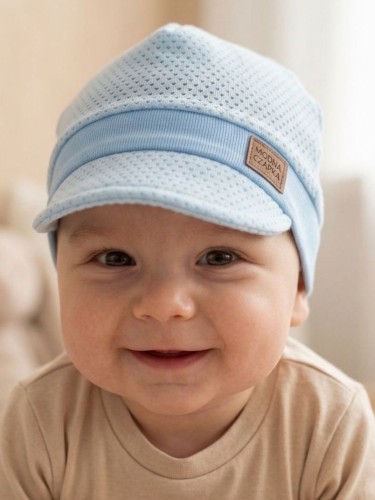 Czapka z daszkiem i siateczką.jpg