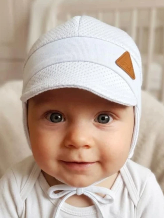 Czapka letnia z daszkiem dla dziewczynki (4).jpg